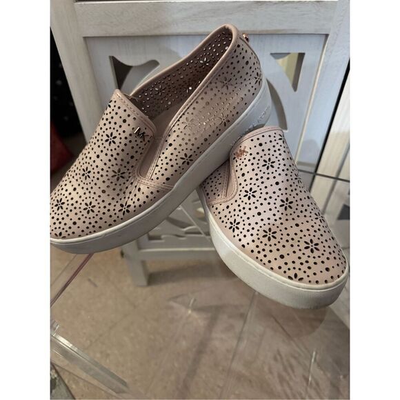 MK michael kors Trent slip pull on sneakers /loafers  shoes flats 10 - Picture 5 of 7